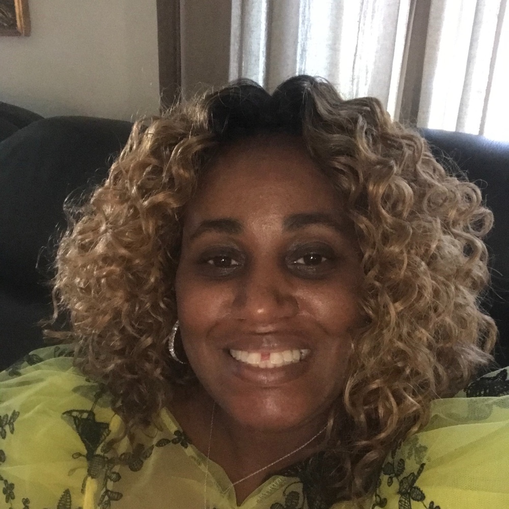 Meet your Posher, Shannon